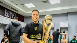 أهلي طرابلس يتوّج بثلاثية تاريخية بقيادة البدري ويحرز لقب السوبر الليبي على حساب أهلي بنغازي